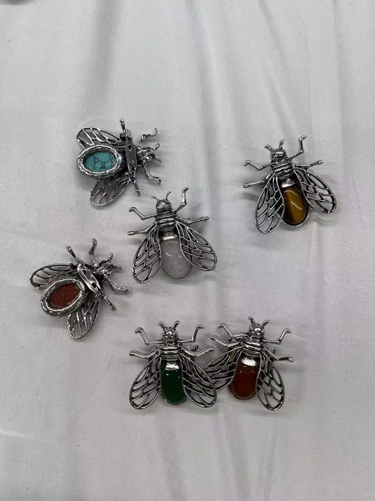 Crystal pendant, bee pendant