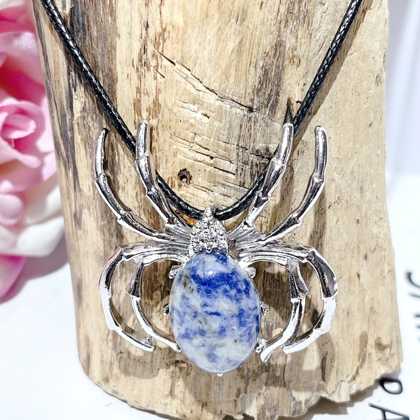 Crystal pendants, Spider pendants